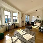 Bellevue - Grand Pour 5 Sur Les Quais De La Meuse * Liège