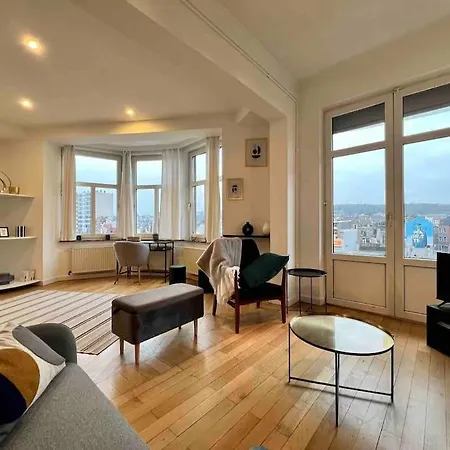 Bellevue - Grand Pour 5 Sur Les Quais De La Meuse 리에주