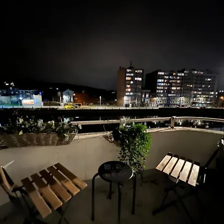 Bellevue - Grand Pour 5 Sur Les Quais De La Meuse لييج
