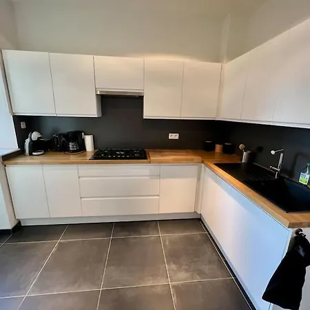 Bellevue - Grand Pour 5 Sur Les Quais De La Meuse * Liège