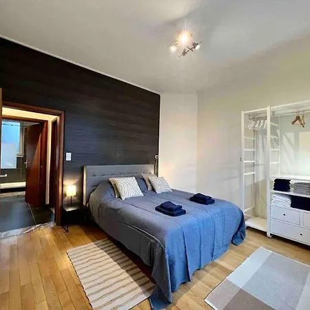 아파트 Bellevue - Grand Pour 5 Sur Les Quais De La Meuse *