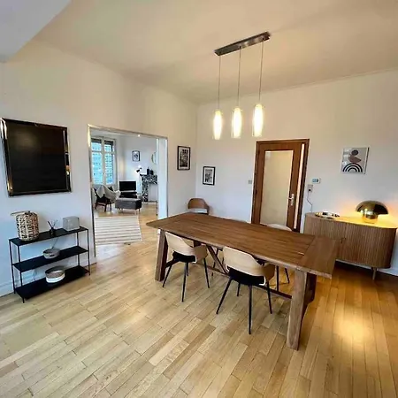 Bellevue - Grand Pour 5 Sur Les Quais De La Meuse Apartment Liege