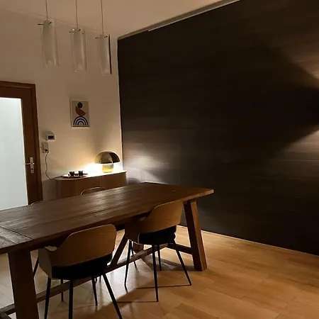 Bellevue - Grand Pour 5 Sur Les Quais De La Meuse Apartamento *